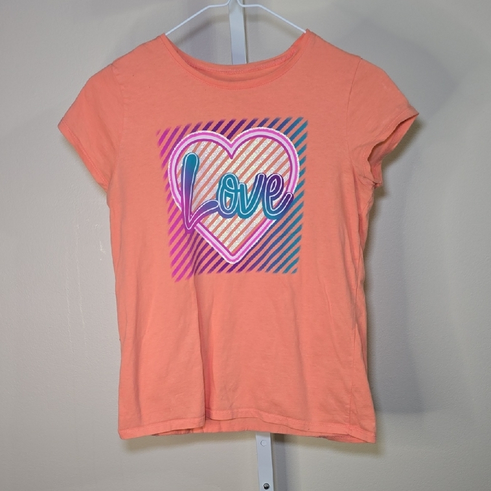 Place Orange and Pink Short Sleeve Tee with Heart Graphic‎